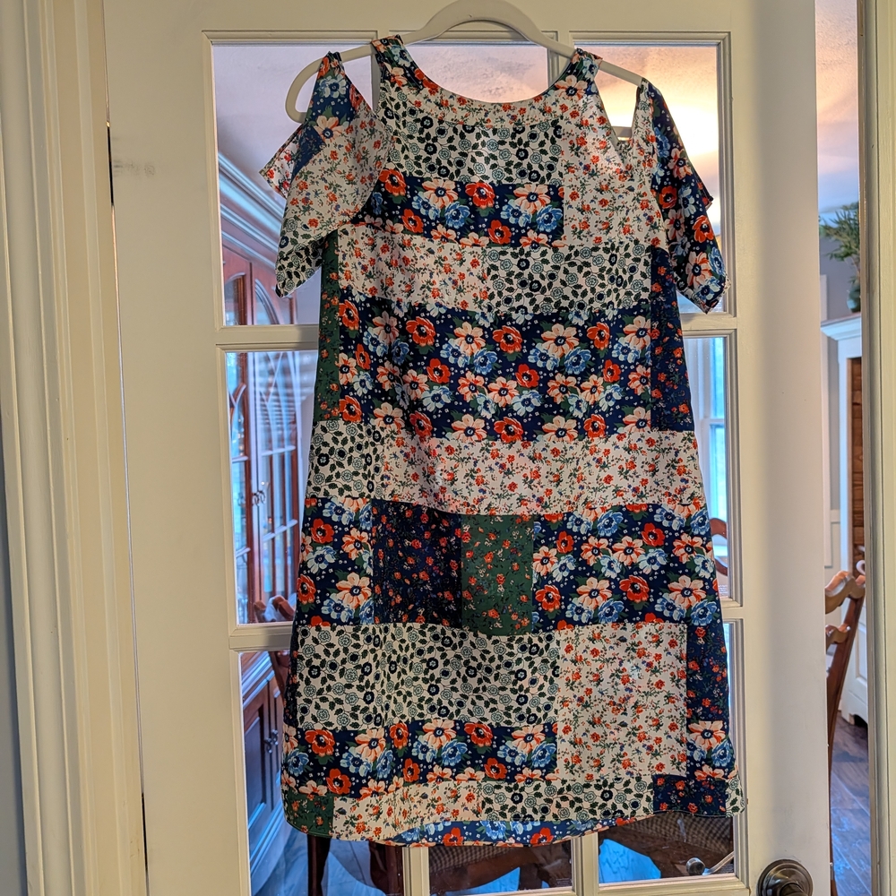 C Floral Patchwork Cold-Shoulder Midi Dress
